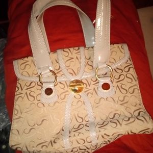 Tan Simply Vera, Vera Wang handbag